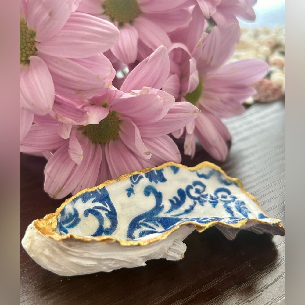 Oyster Shell Ring Dish